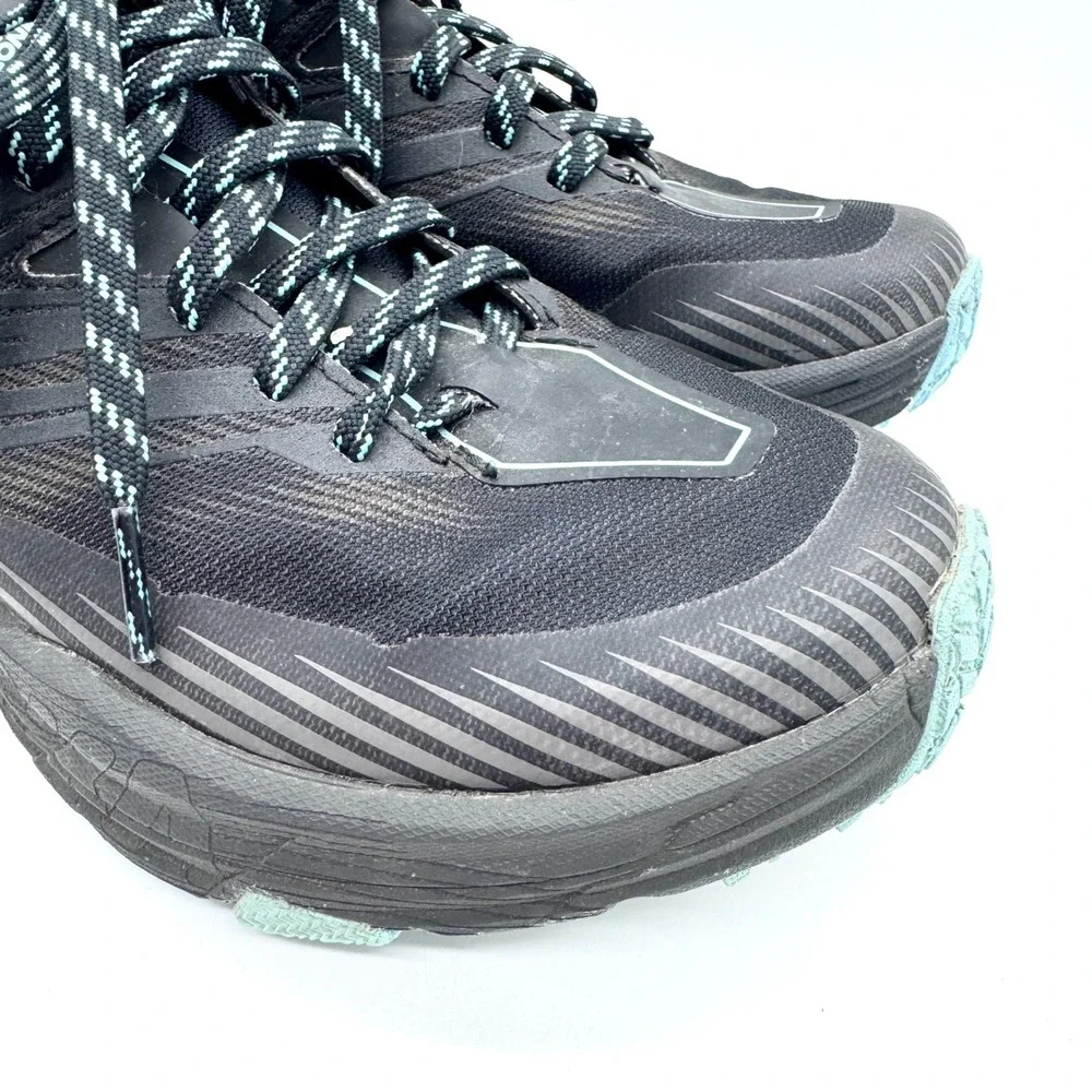 Hoka one speedgoat